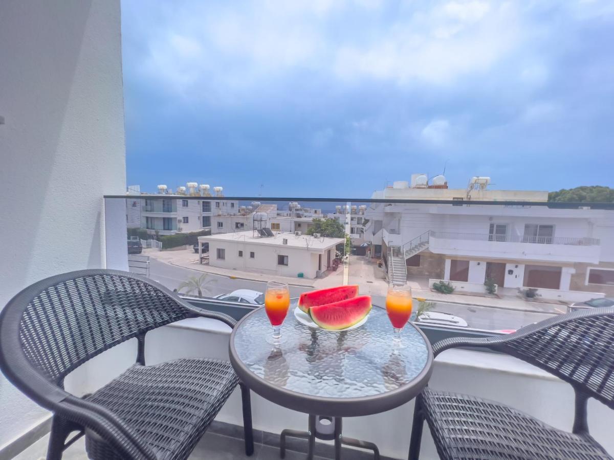 Giorgis Luxury Apartments Ayia Napa Luaran gambar